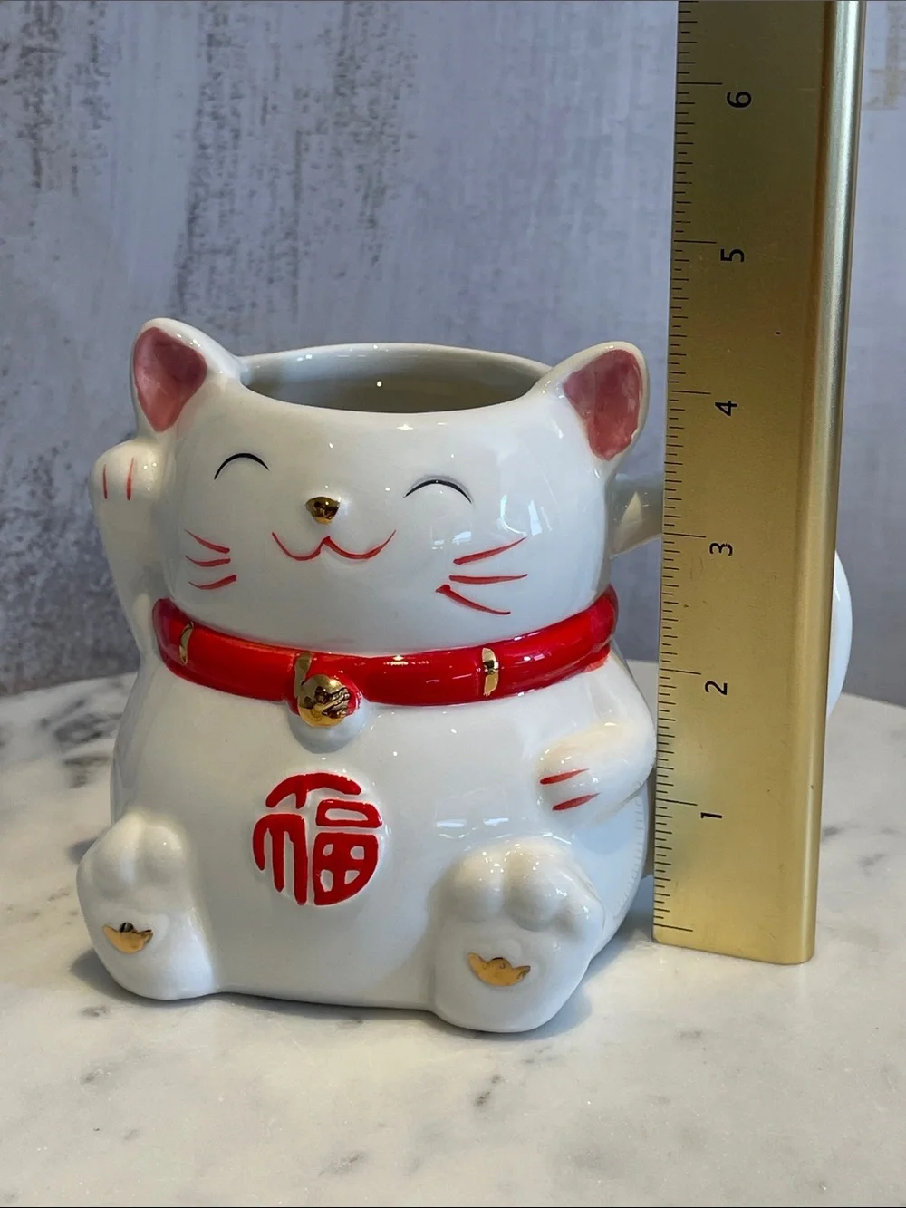 Waving Lucky 🍀 White & Red Cat 🐱 Ceramic Mug